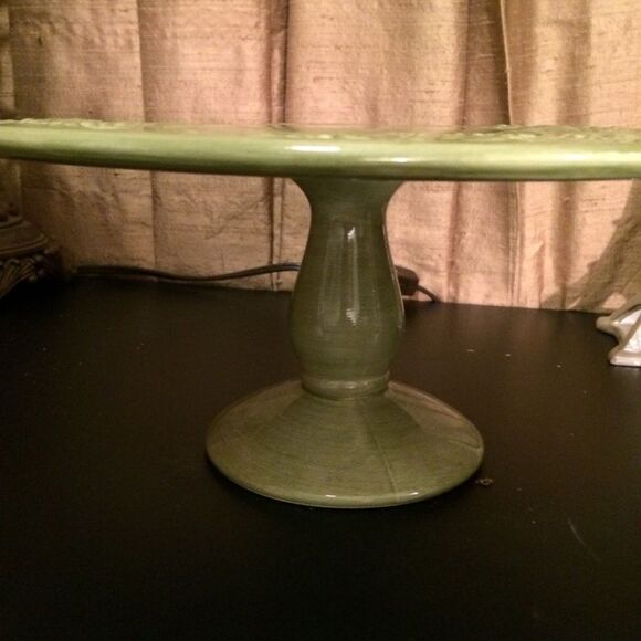 Ceramic Sage Green Round Pedestal Cake Platform - Picture 7 of 8